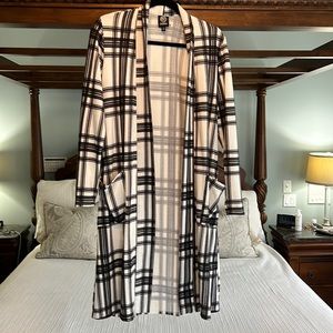 Black and ivory cardigan. Super cute!